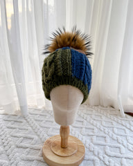 Crotchet Beanie Hat with Removable Mink Fur Pompom