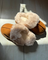 Handmade Women's Thick-Soled Suede Furry Slippers